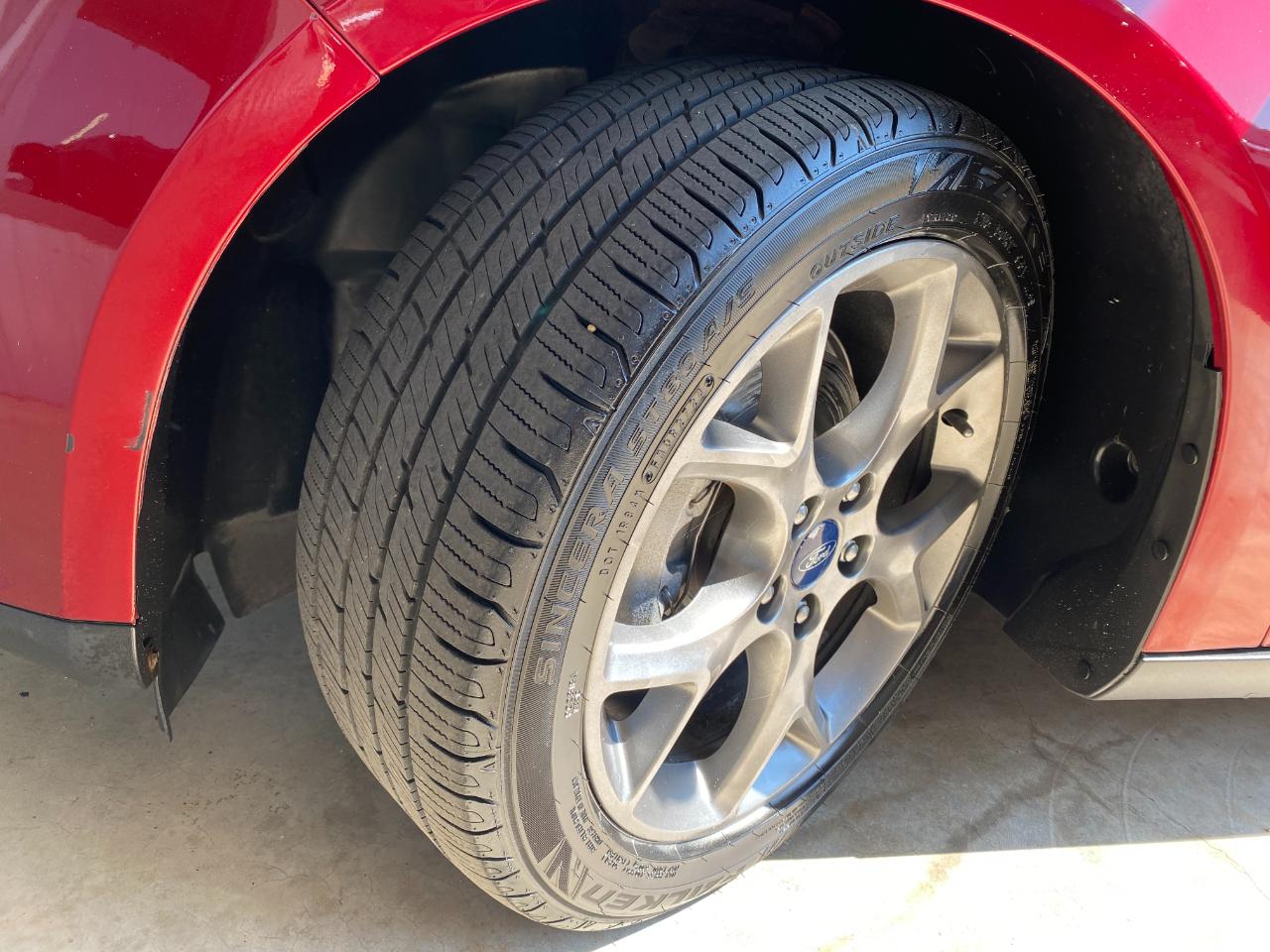 Ford Focus SE Hatch 2014