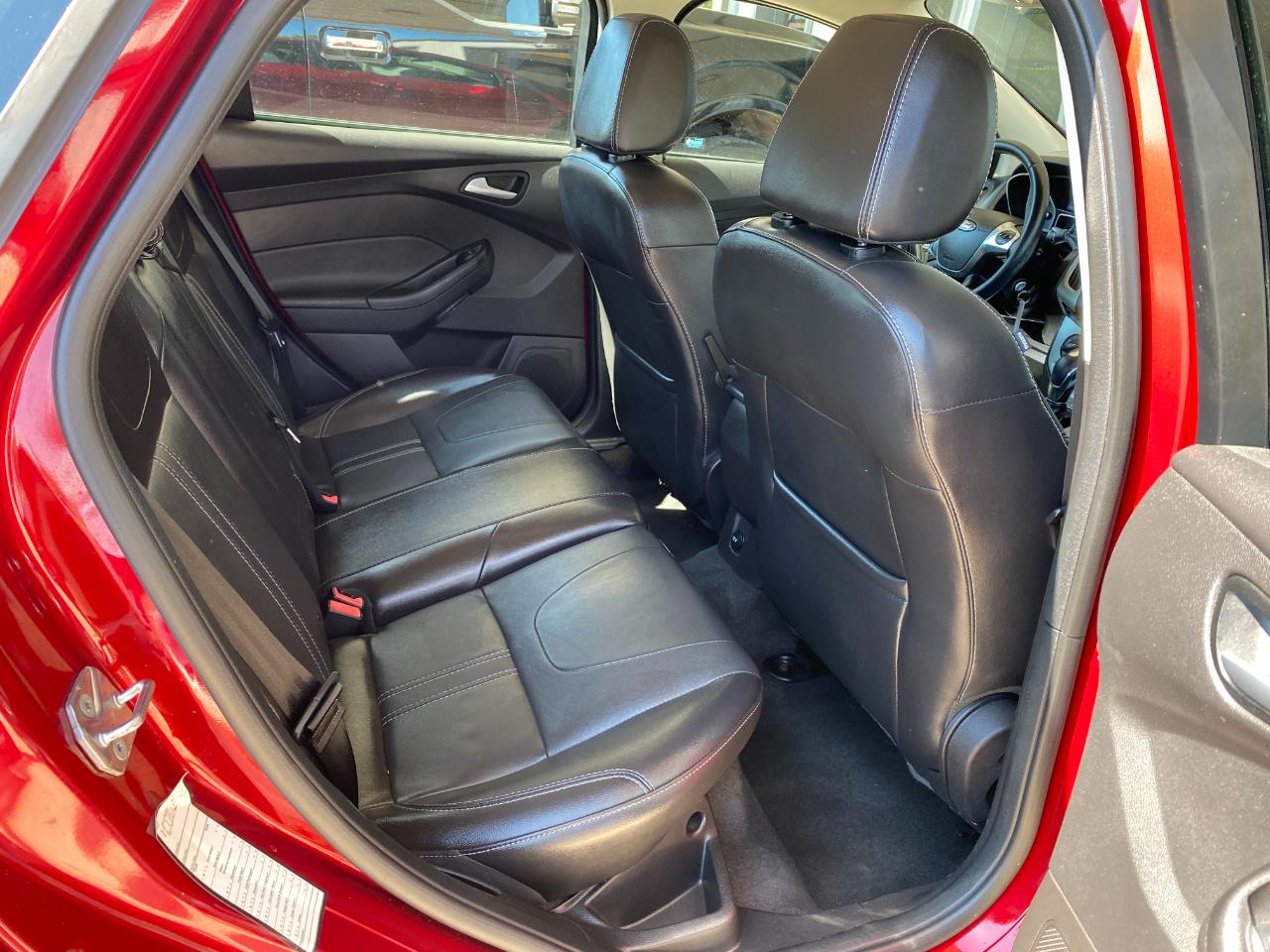 Ford Focus SE Hatch 2014