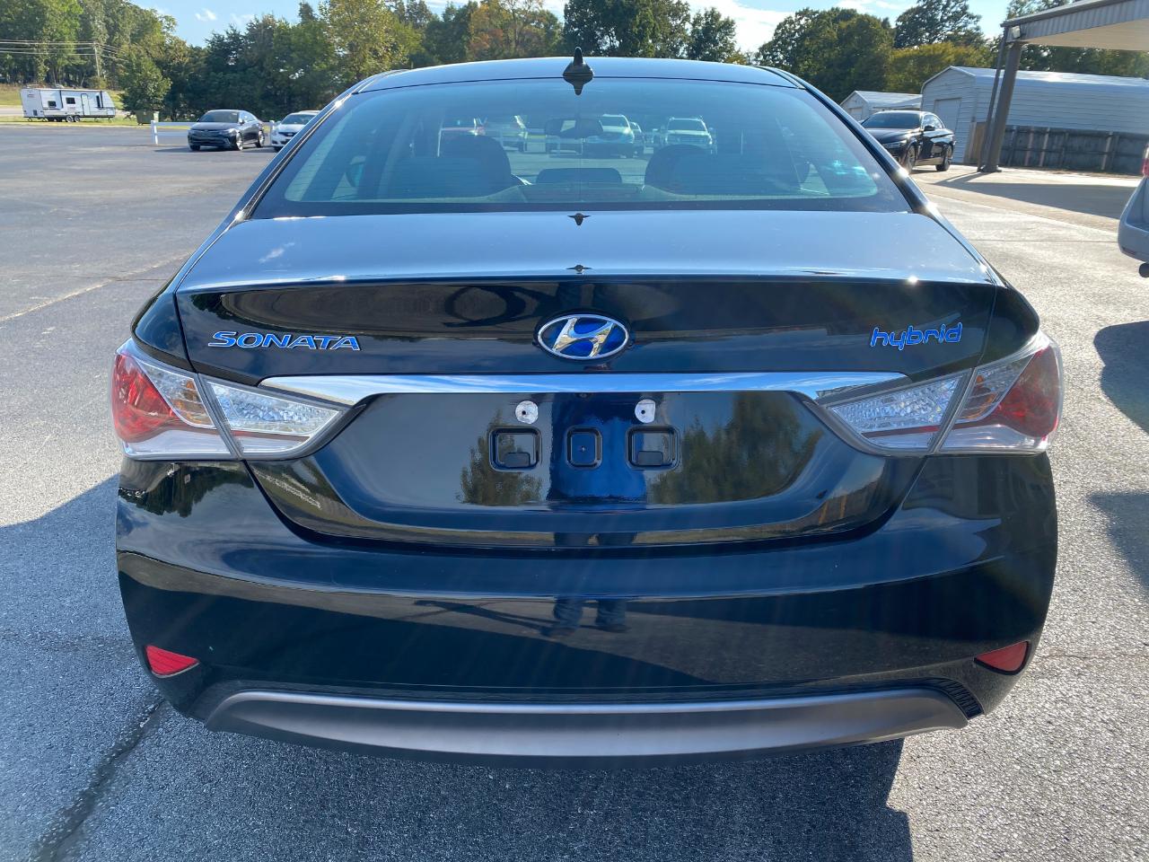 Hyundai Sonata Hybrid Sedan 2015