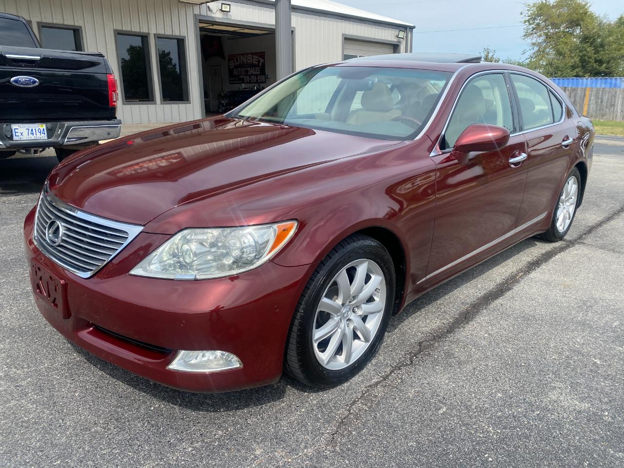 Lexus LS 460 Luxury Sedan 2008
