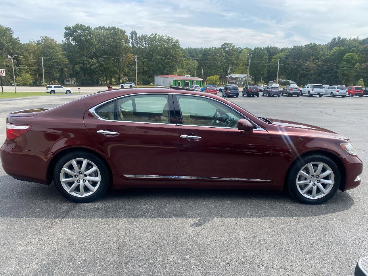 Lexus LS 460 Luxury Sedan 2008