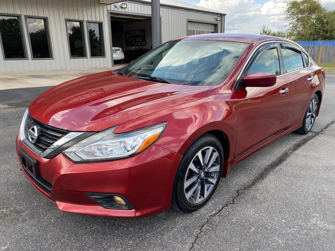 Nissan Altima 2.5 SV 2016