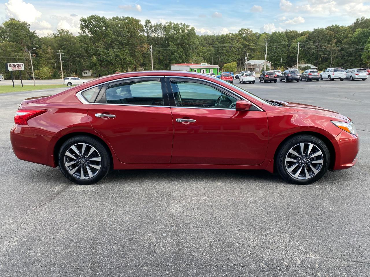 Nissan Altima 2.5 SV 2016
