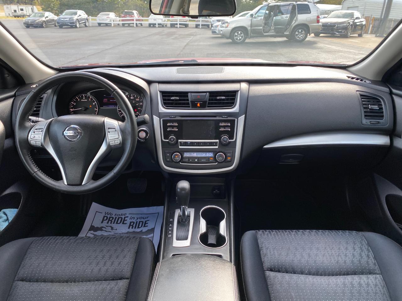 Nissan Altima 2.5 SV 2016