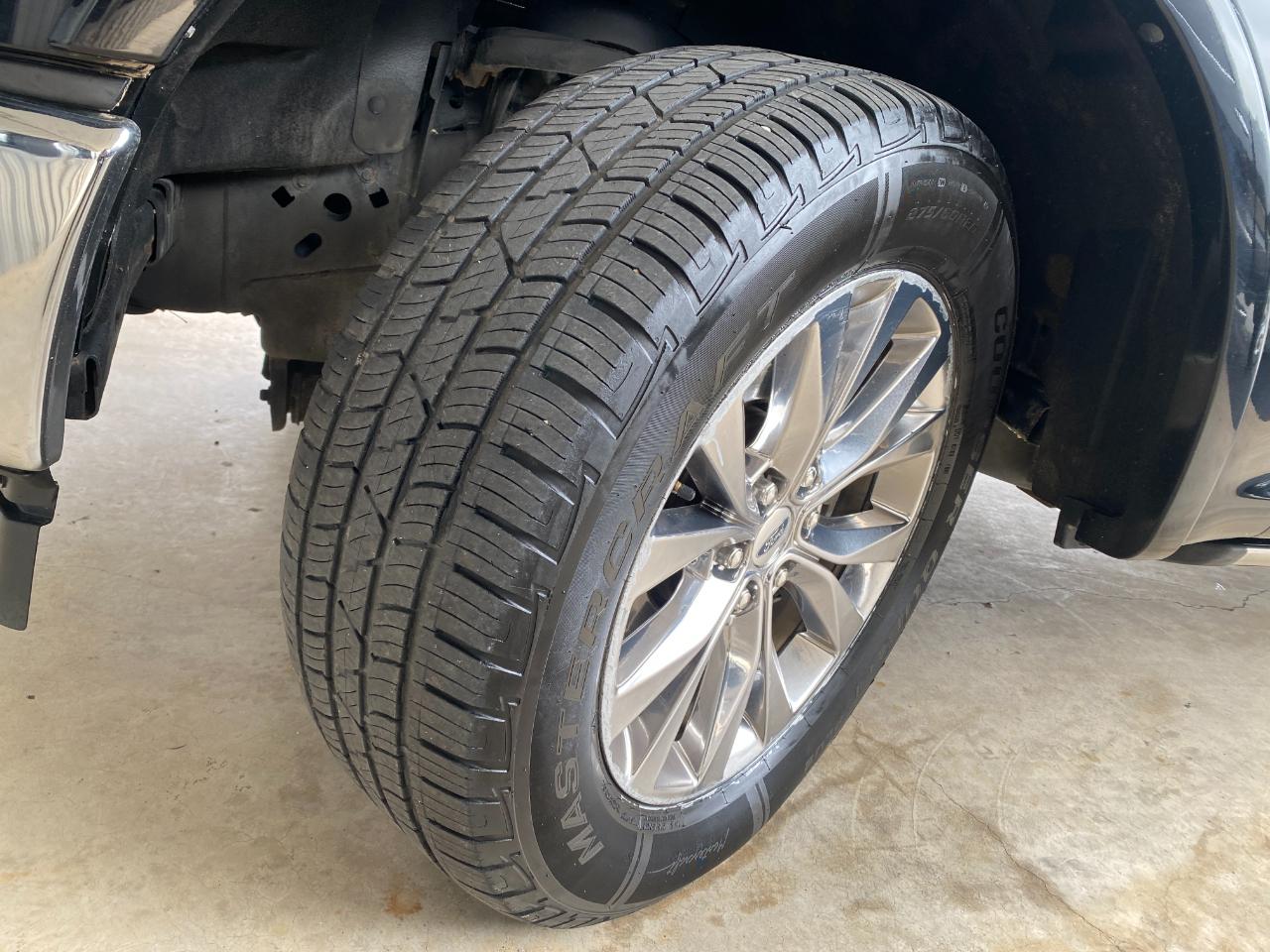 Ford F-150 Lariat SuperCrew 6.5-ft. Bed 4WD 2017