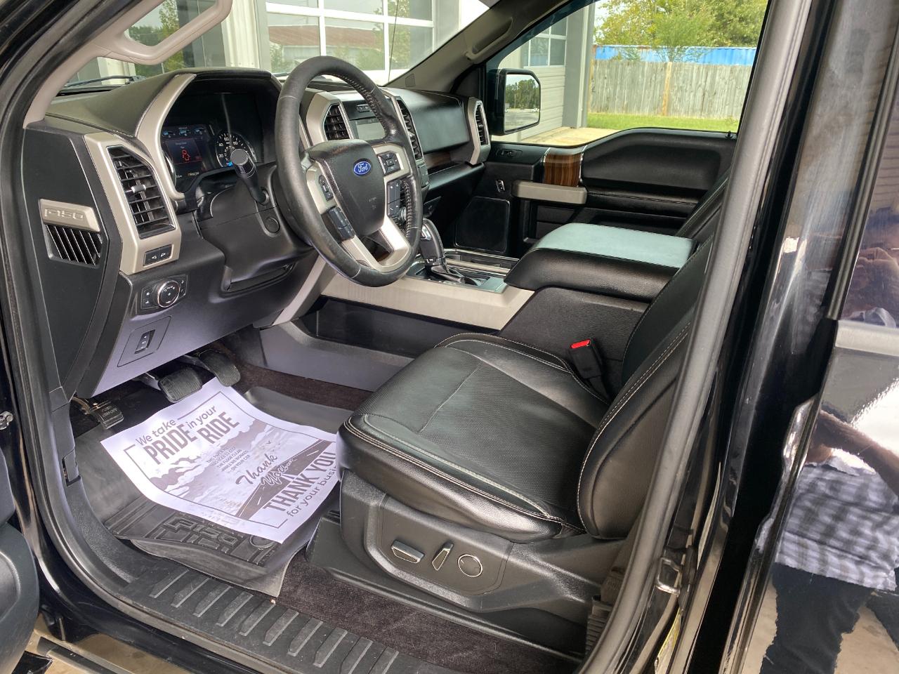 Ford F-150 Lariat SuperCrew 6.5-ft. Bed 4WD 2017