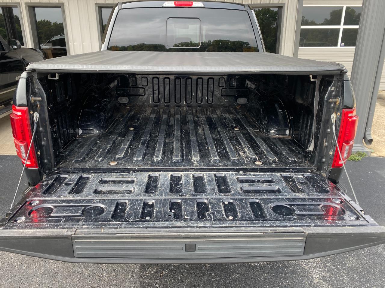 Ford F-150 Lariat SuperCrew 6.5-ft. Bed 4WD 2017