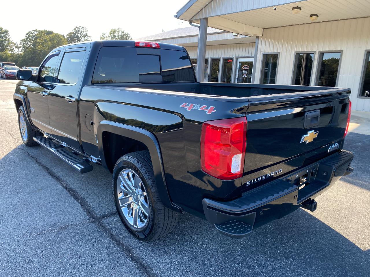 Chevrolet Silverado 1500 High Country Crew Cab 4WD 2017