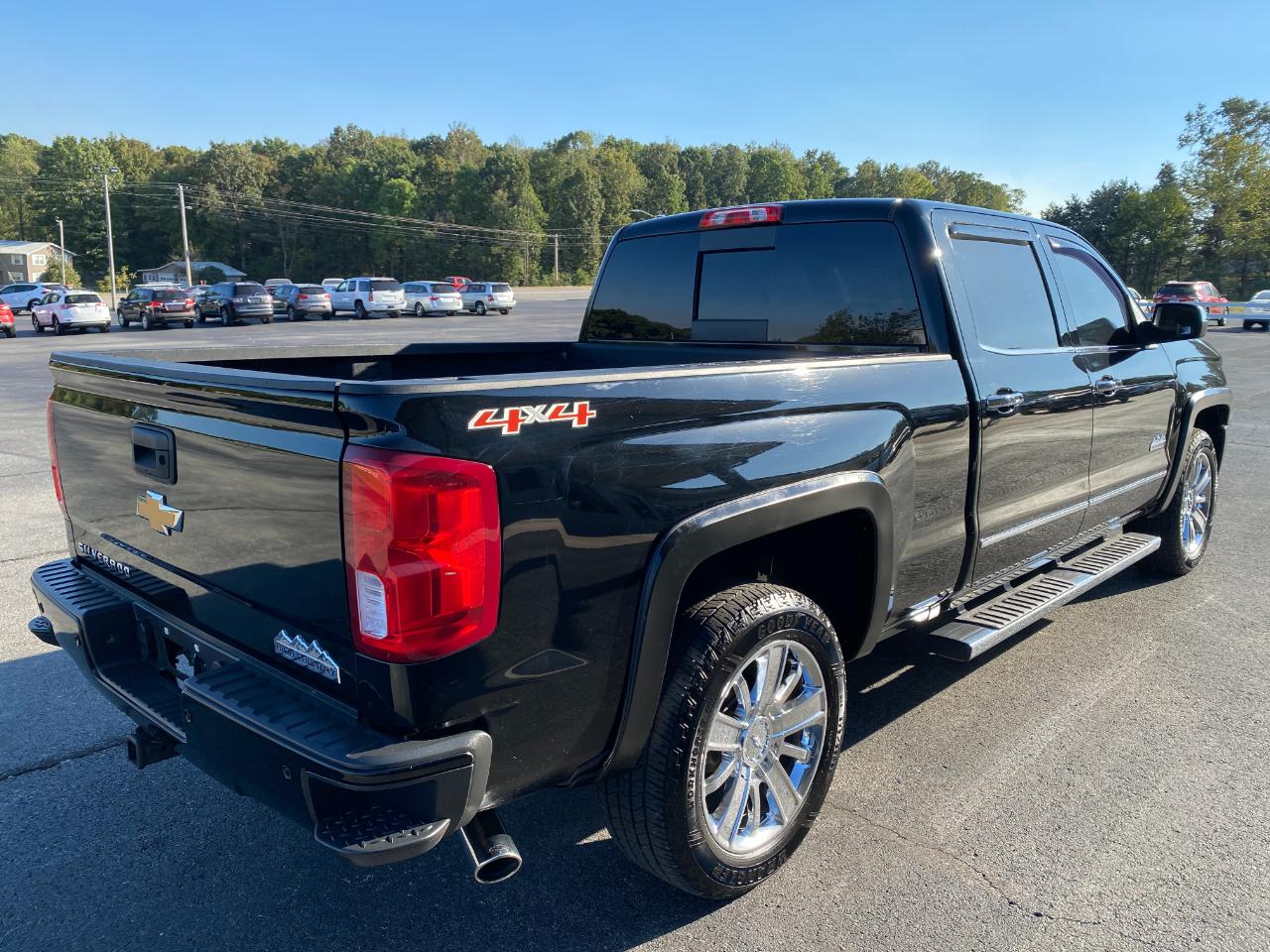 Chevrolet Silverado 1500 High Country Crew Cab 4WD 2017