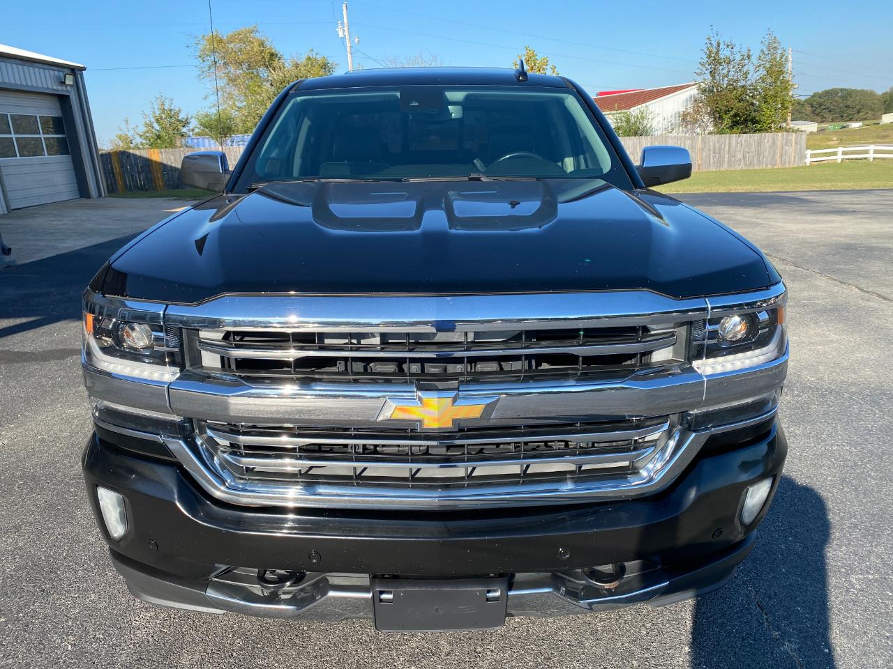Chevrolet Silverado 1500 High Country Crew Cab 4WD 2017