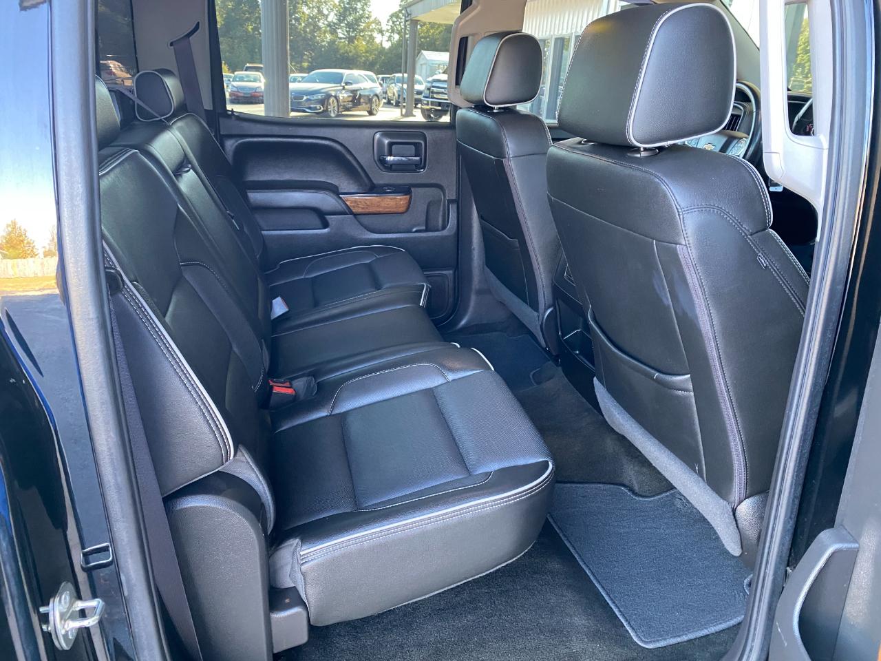 Chevrolet Silverado 1500 High Country Crew Cab 4WD 2017