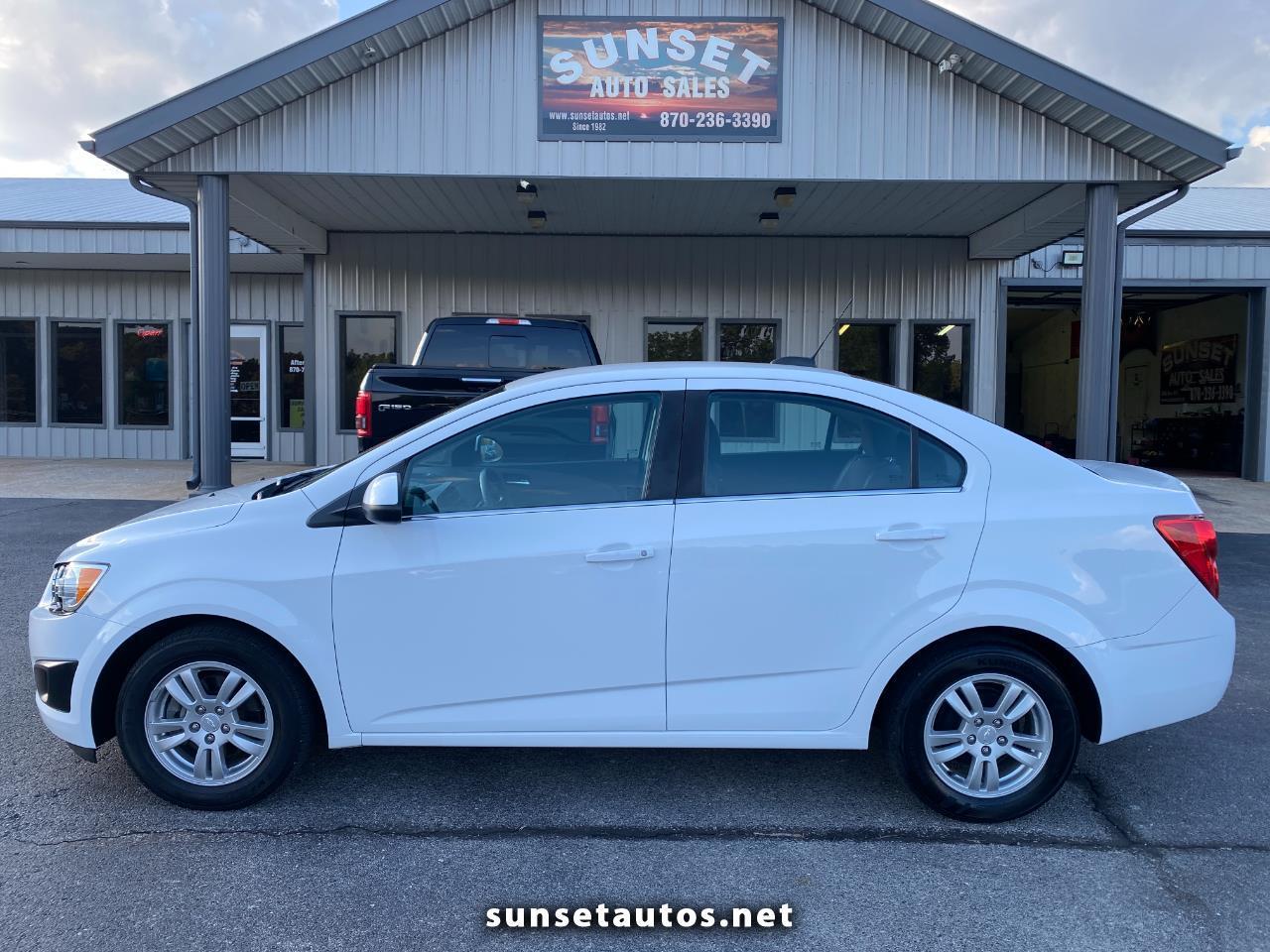 Chevrolet Sonic LT Auto Sedan 2015