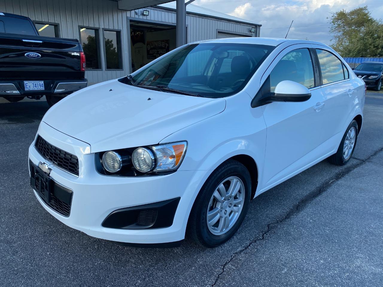 Chevrolet Sonic LT Auto Sedan 2015
