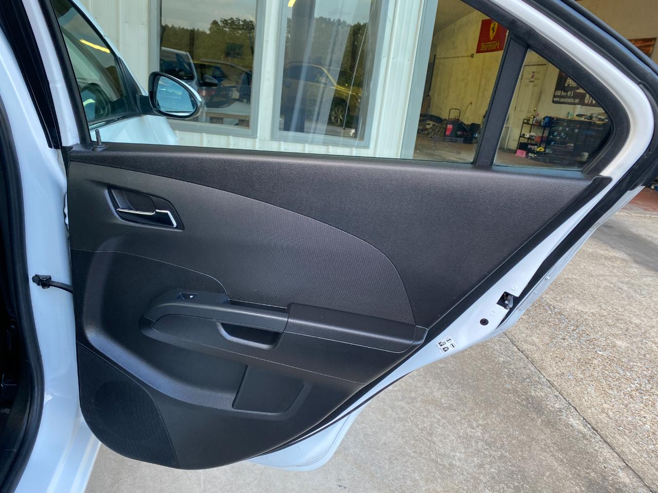 Chevrolet Sonic LT Auto Sedan 2015