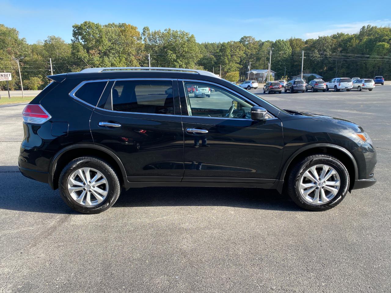 Nissan Rogue SV AWD 2016
