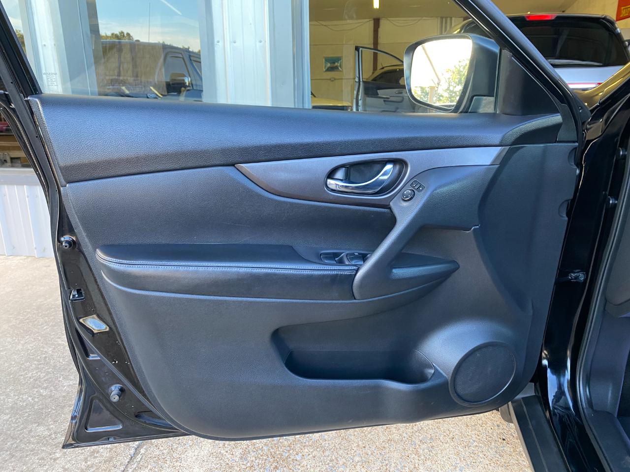 Nissan Rogue SV AWD 2016
