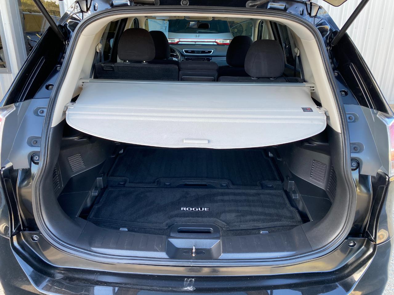 Nissan Rogue SV AWD 2016