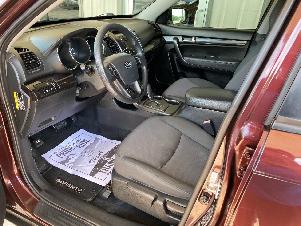 Kia Sorento LX 2WD 2013