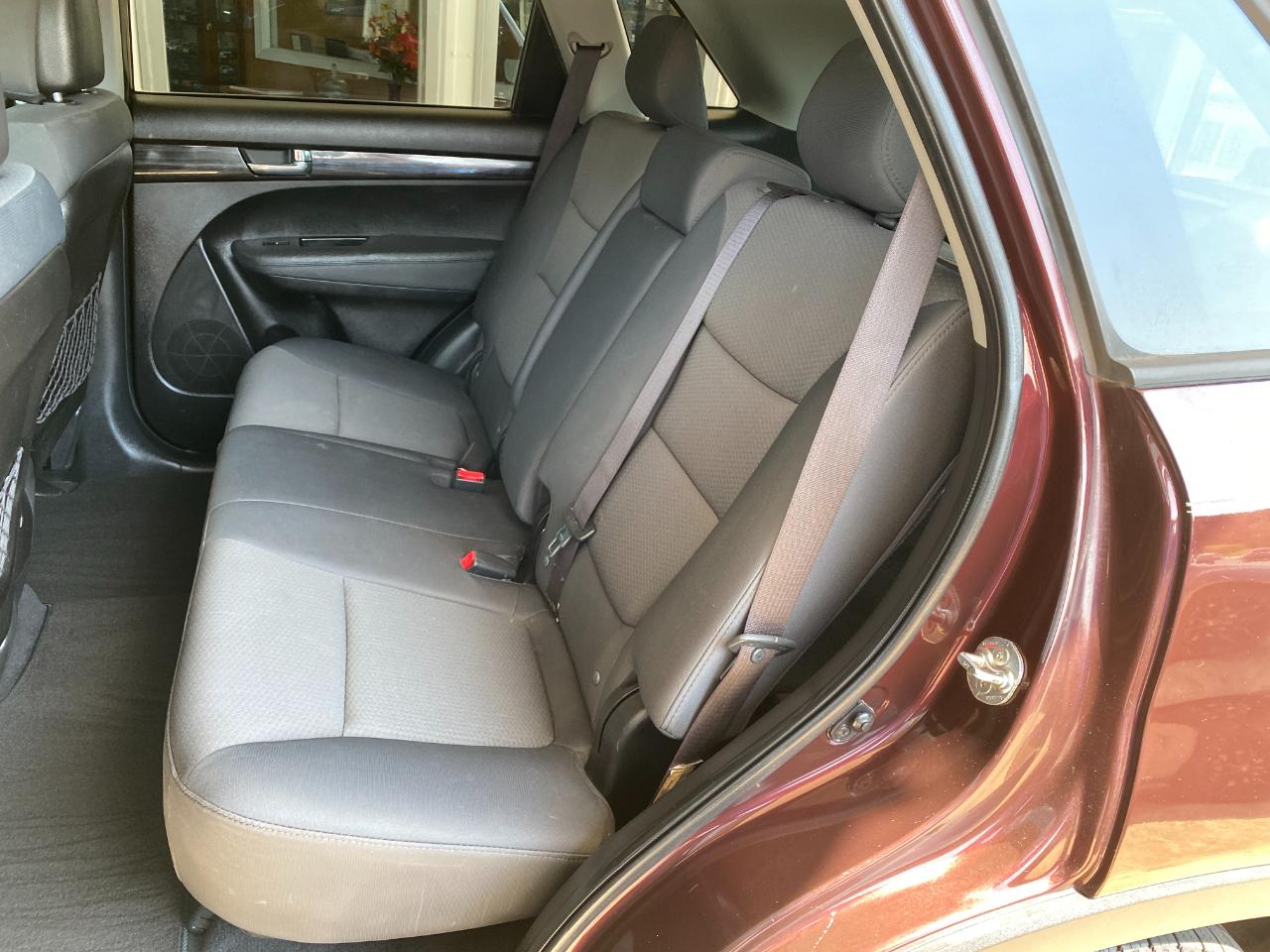 Kia Sorento LX 2WD 2013