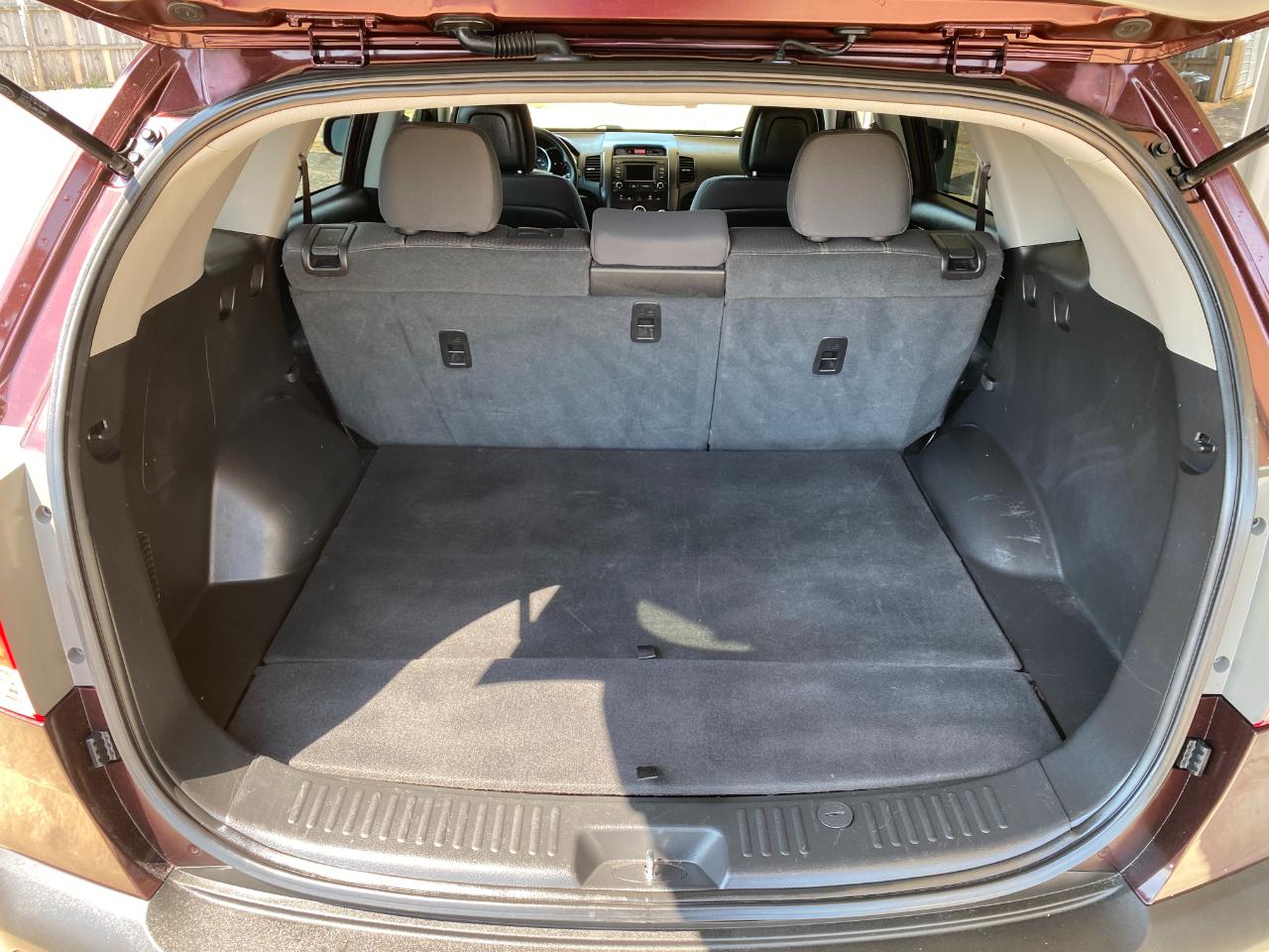 Kia Sorento LX 2WD 2013