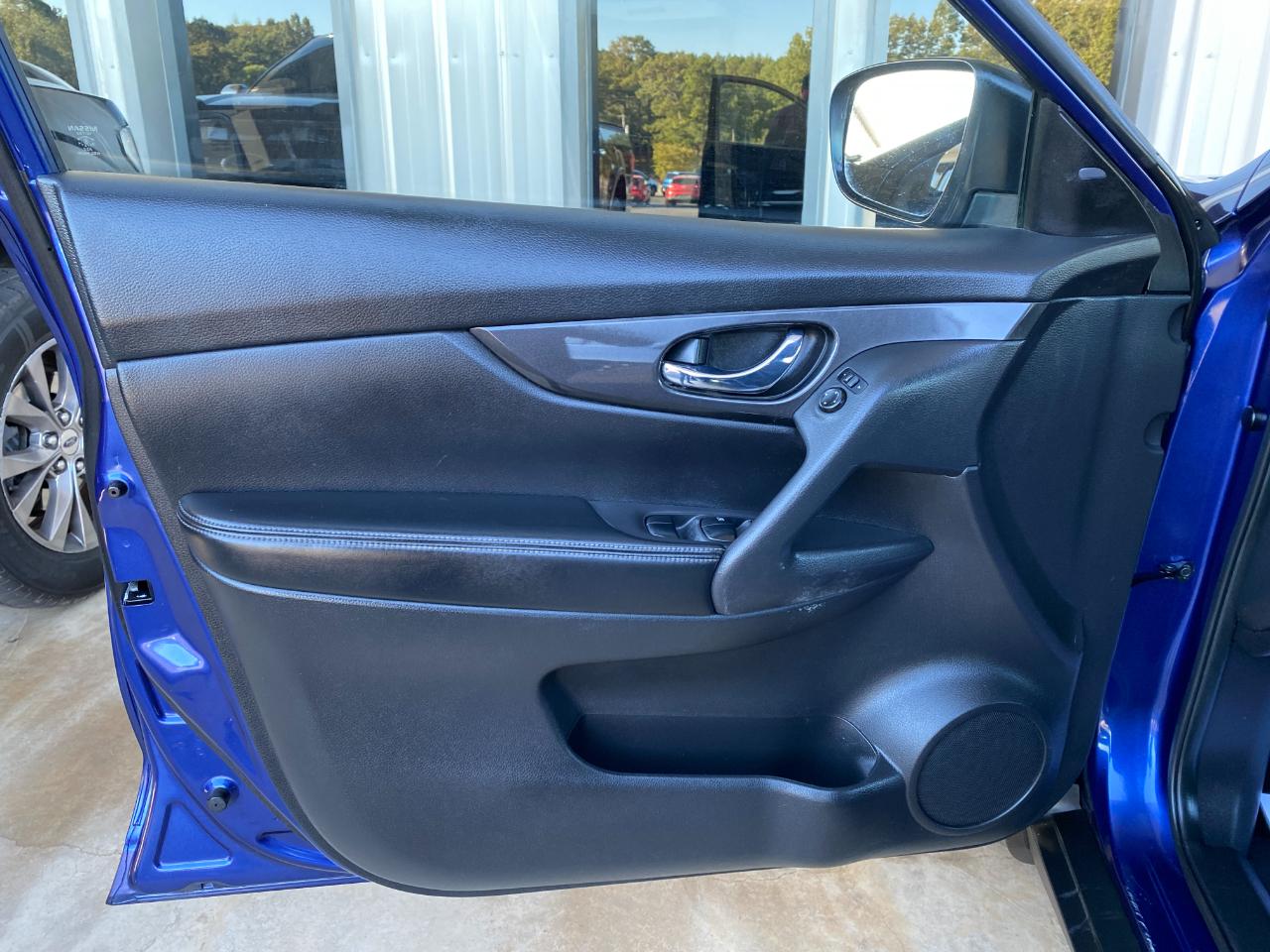 Nissan Rogue SV AWD 2017