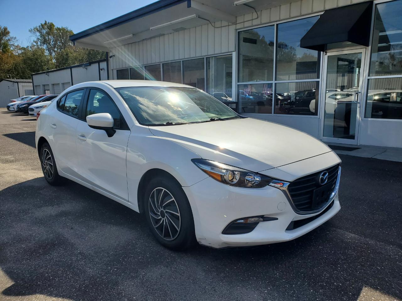 2017 Mazda Mazda3 4-Door Sport Auto