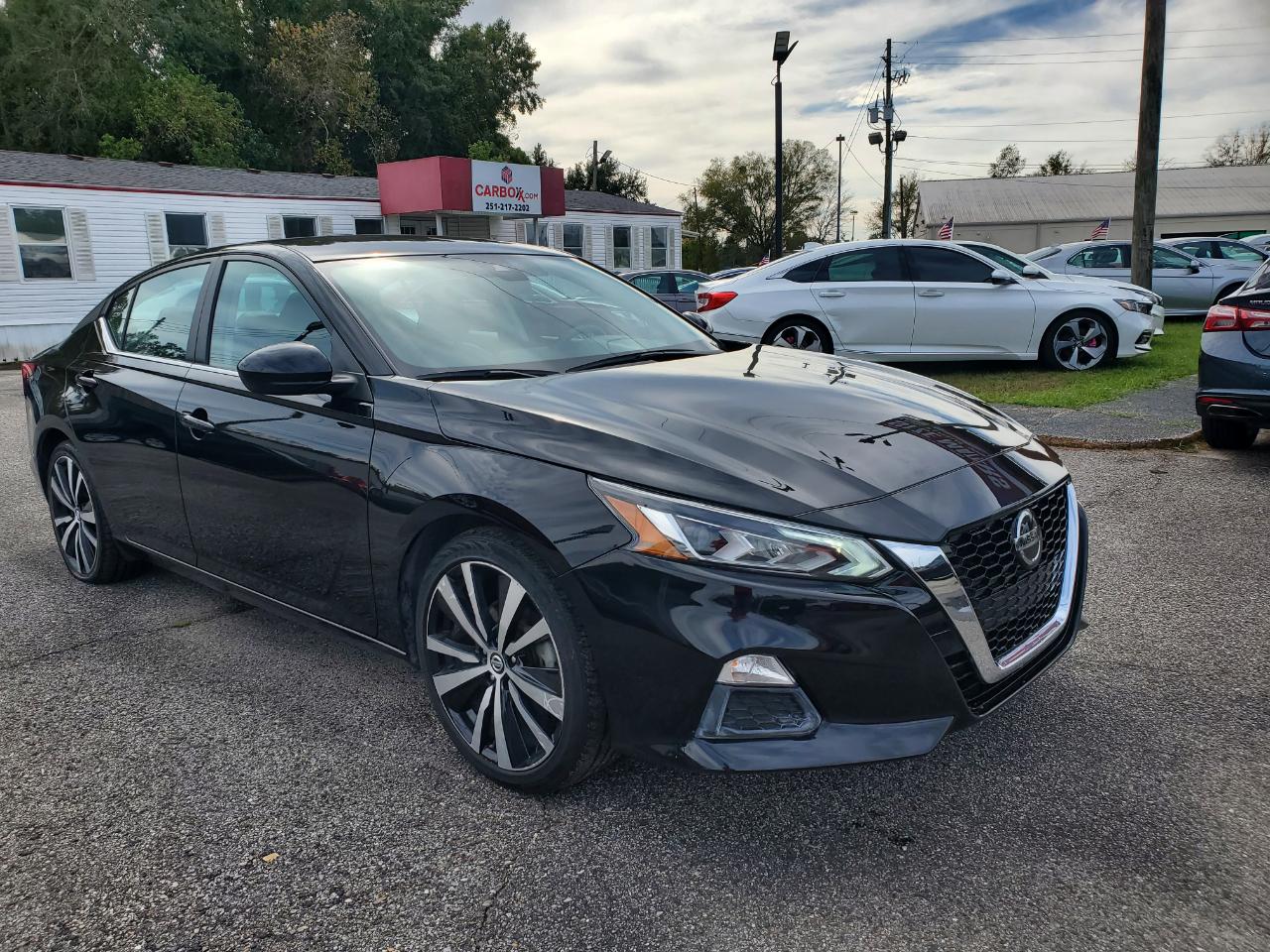 2020 Nissan Altima 2.5 SR Sedan