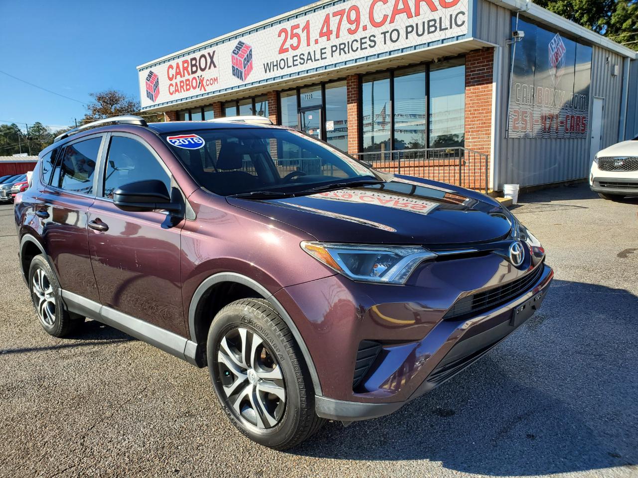 Toyota RAV4 FWD 4dr LE (Natl) 2016