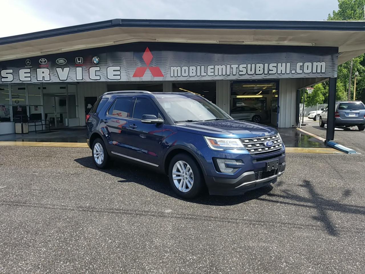 Ford Explorer XLT FWD 2017