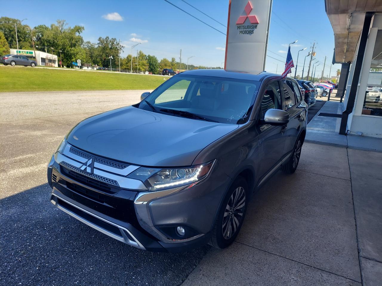 2019 Mitsubishi Outlander SE