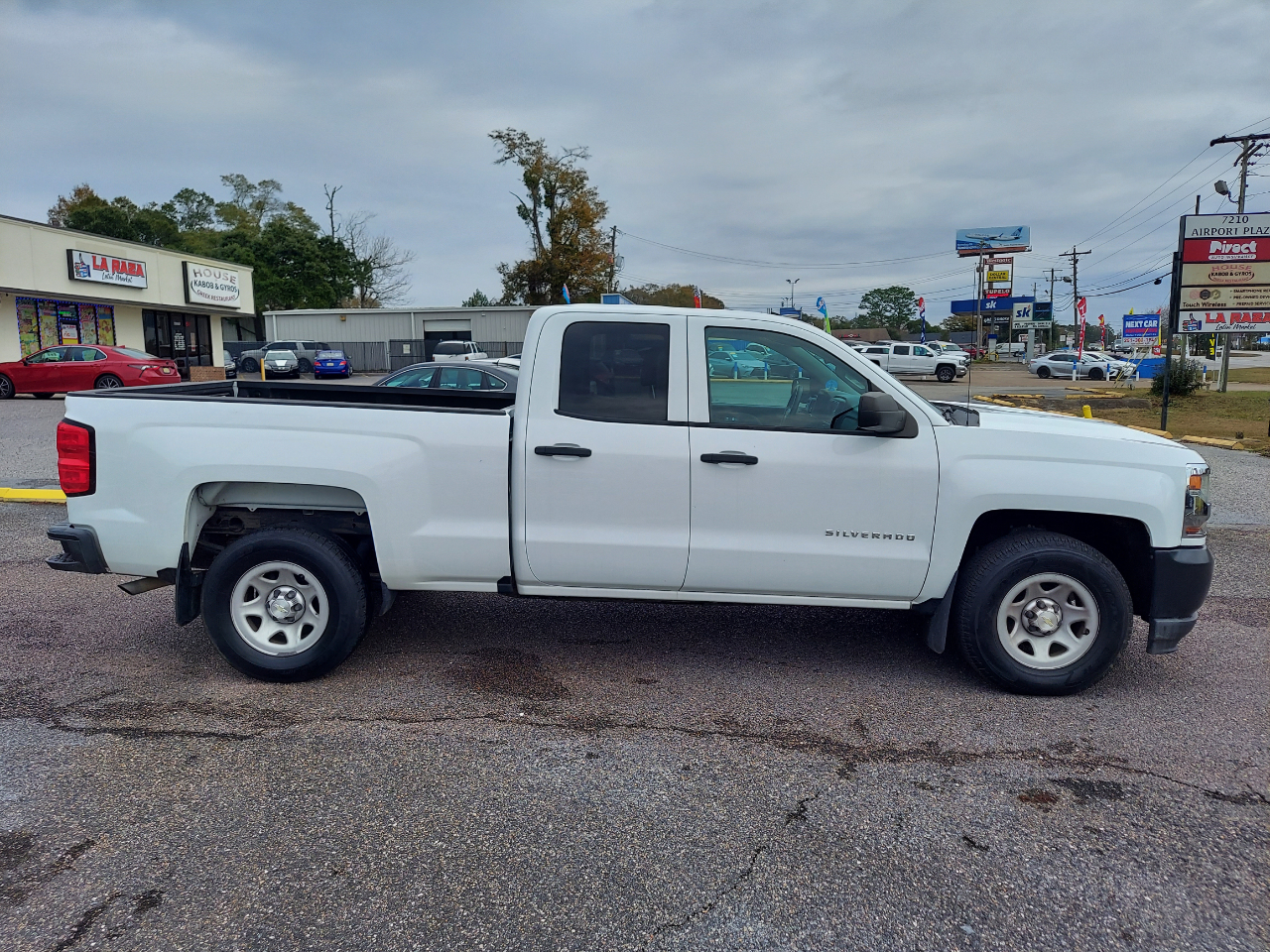 Chevrolet Silverado 1500 2WD Double Cab 143.5" Work Truck 2017