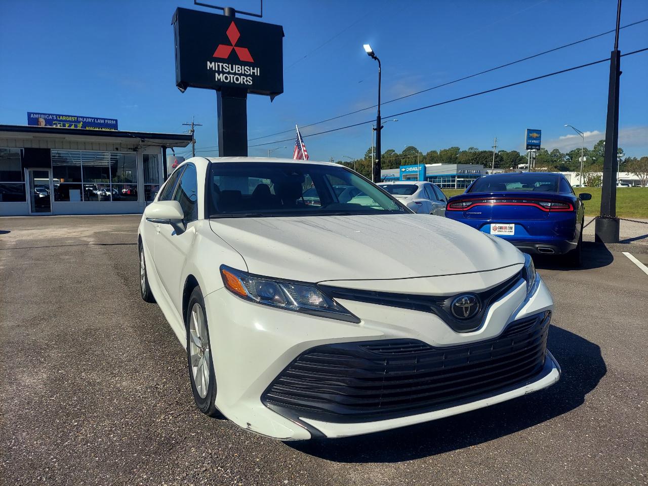 2019 Toyota Camry XLE Auto (Natl)