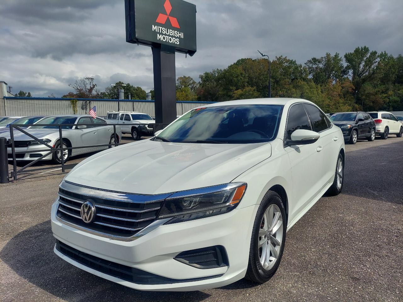 2020 Volkswagen Passat 2.0T SE Auto