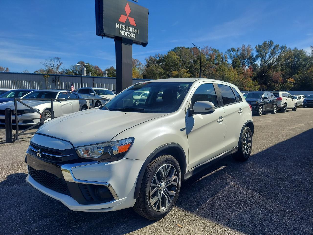 Mitsubishi Outlander Sport ES 2.0 CVT 2019
