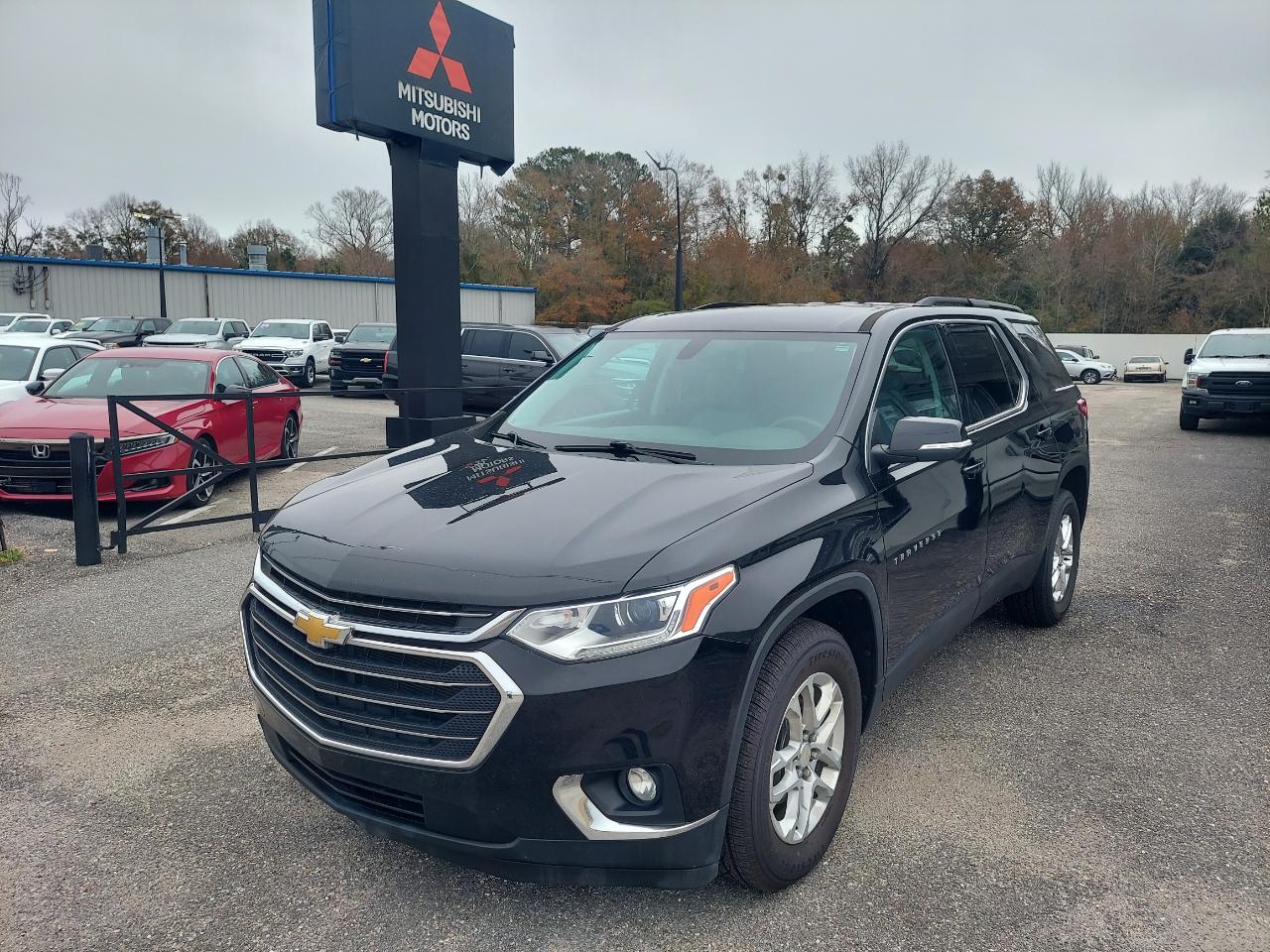 Chevrolet Traverse FWD 4dr LT Leather 2021