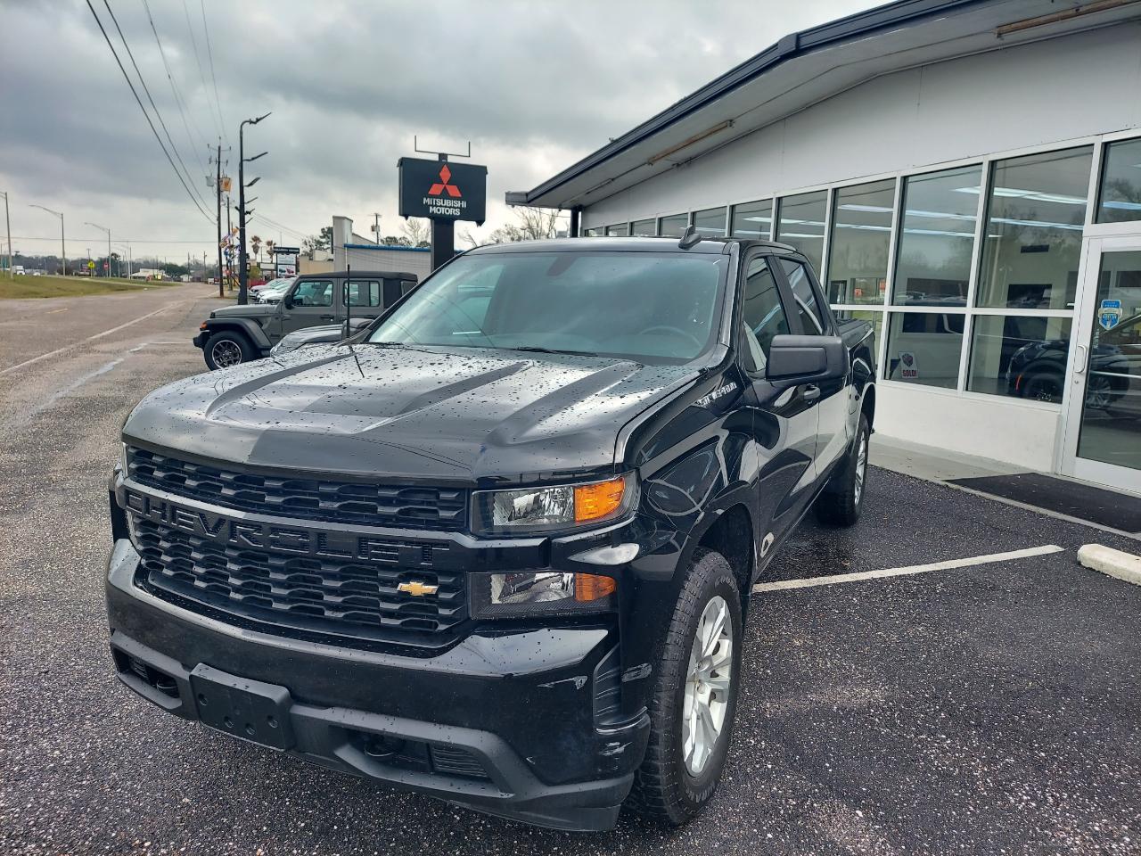 Chevrolet Silverado 1500 4WD Crew Cab 147" Custom 2021