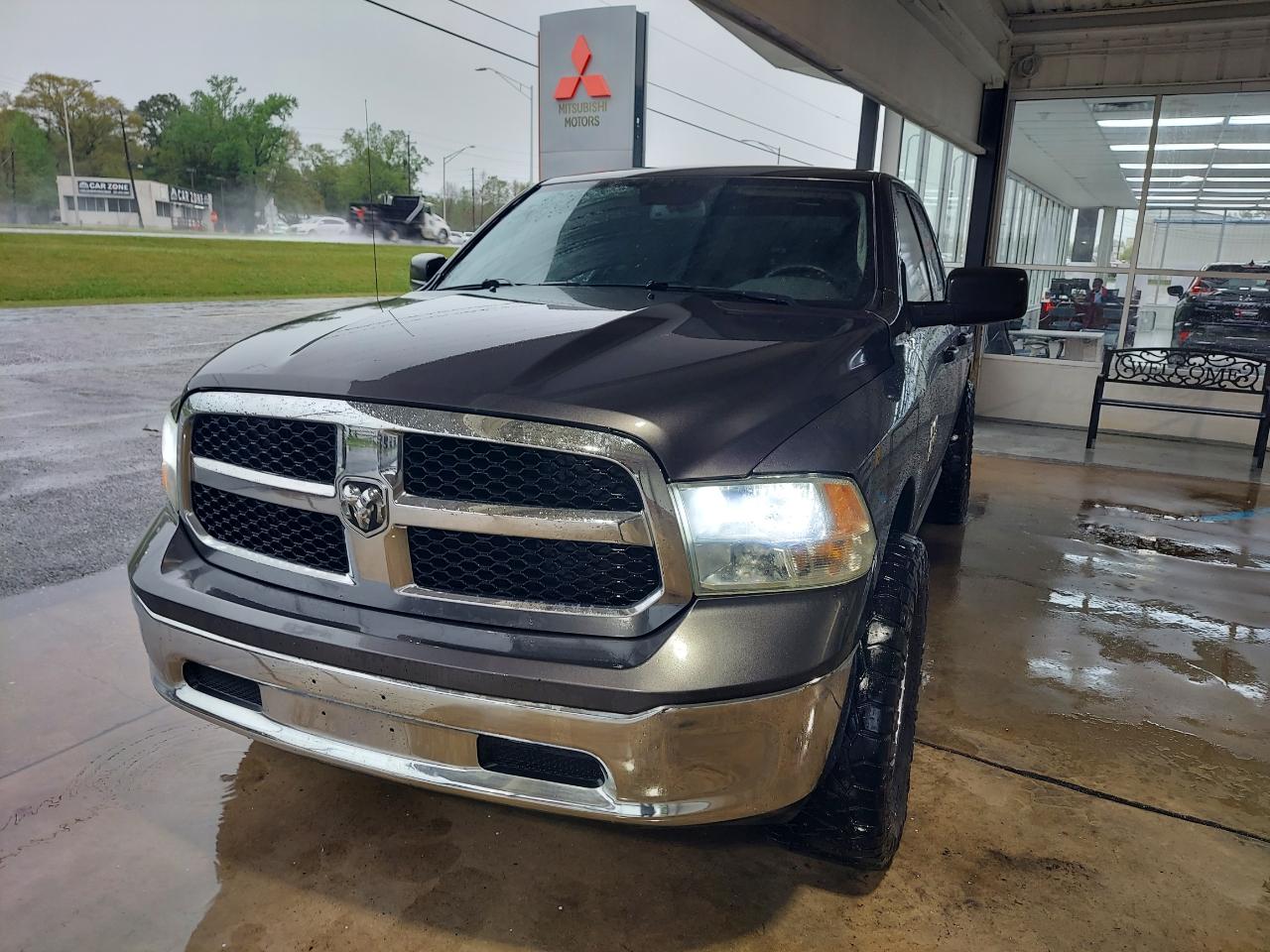 2019 RAM 1500 Classic Tradesman 4x4 Quad Cab 6'4" Box