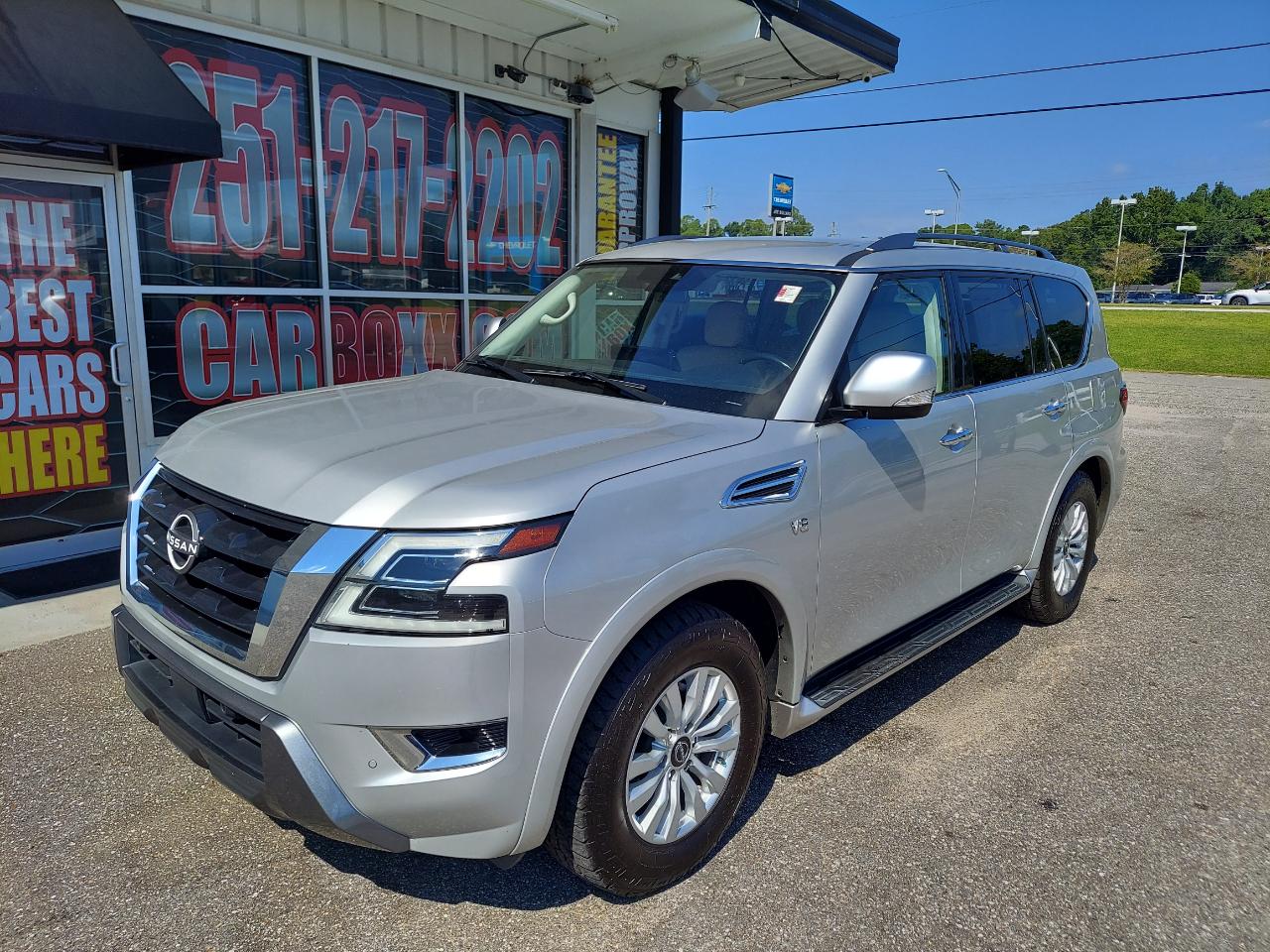 Nissan Armada 4x2 SV 2021