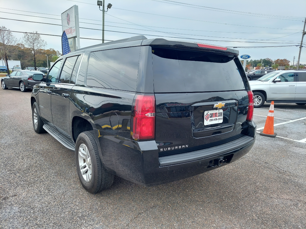 Chevrolet Suburban 2WD 4dr LS 2020