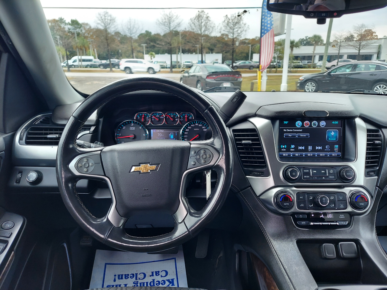 Chevrolet Suburban 2WD 4dr LS 2020