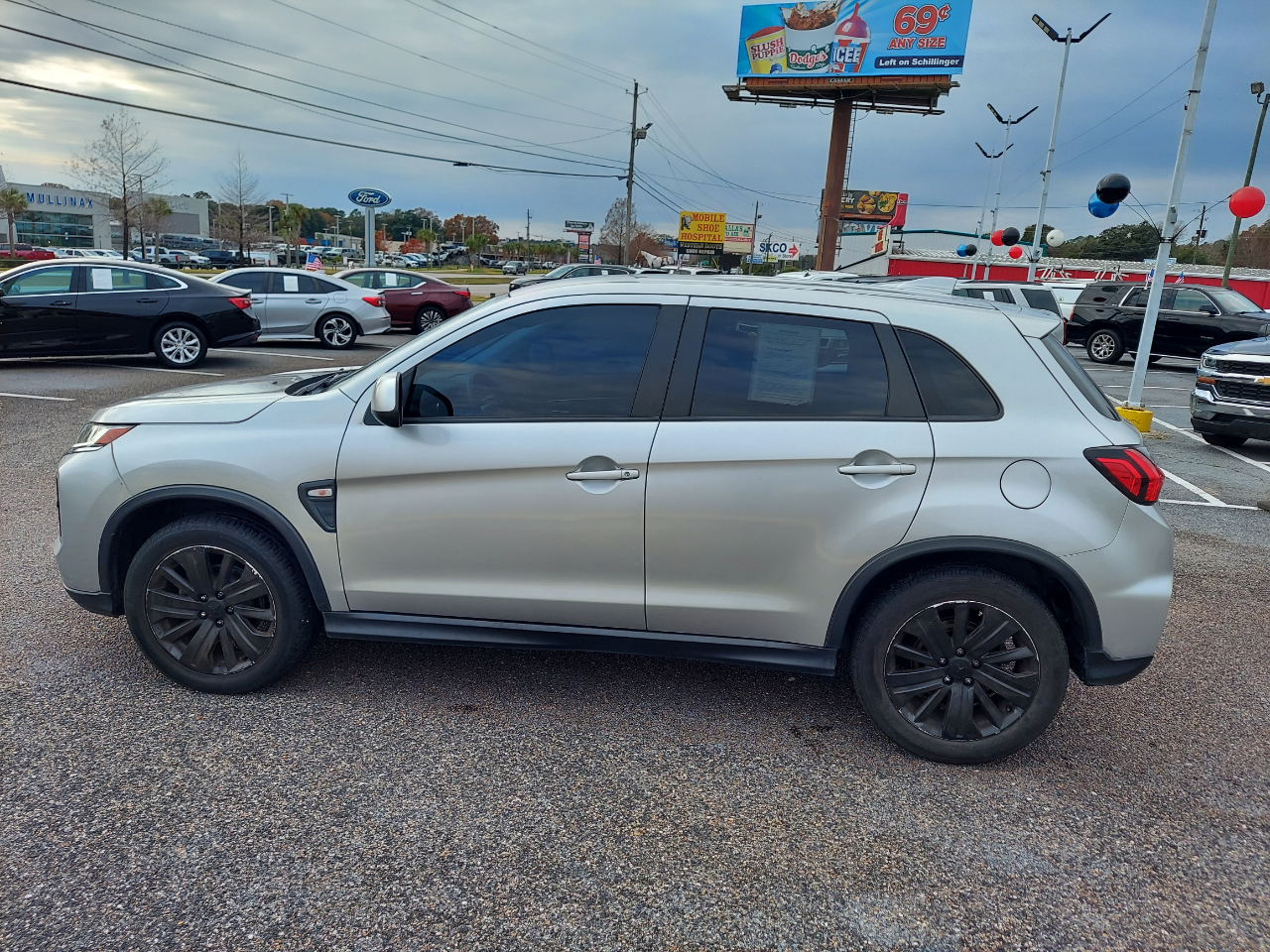 Mitsubishi Outlander Sport ES 2.0 AWC CVT 2021