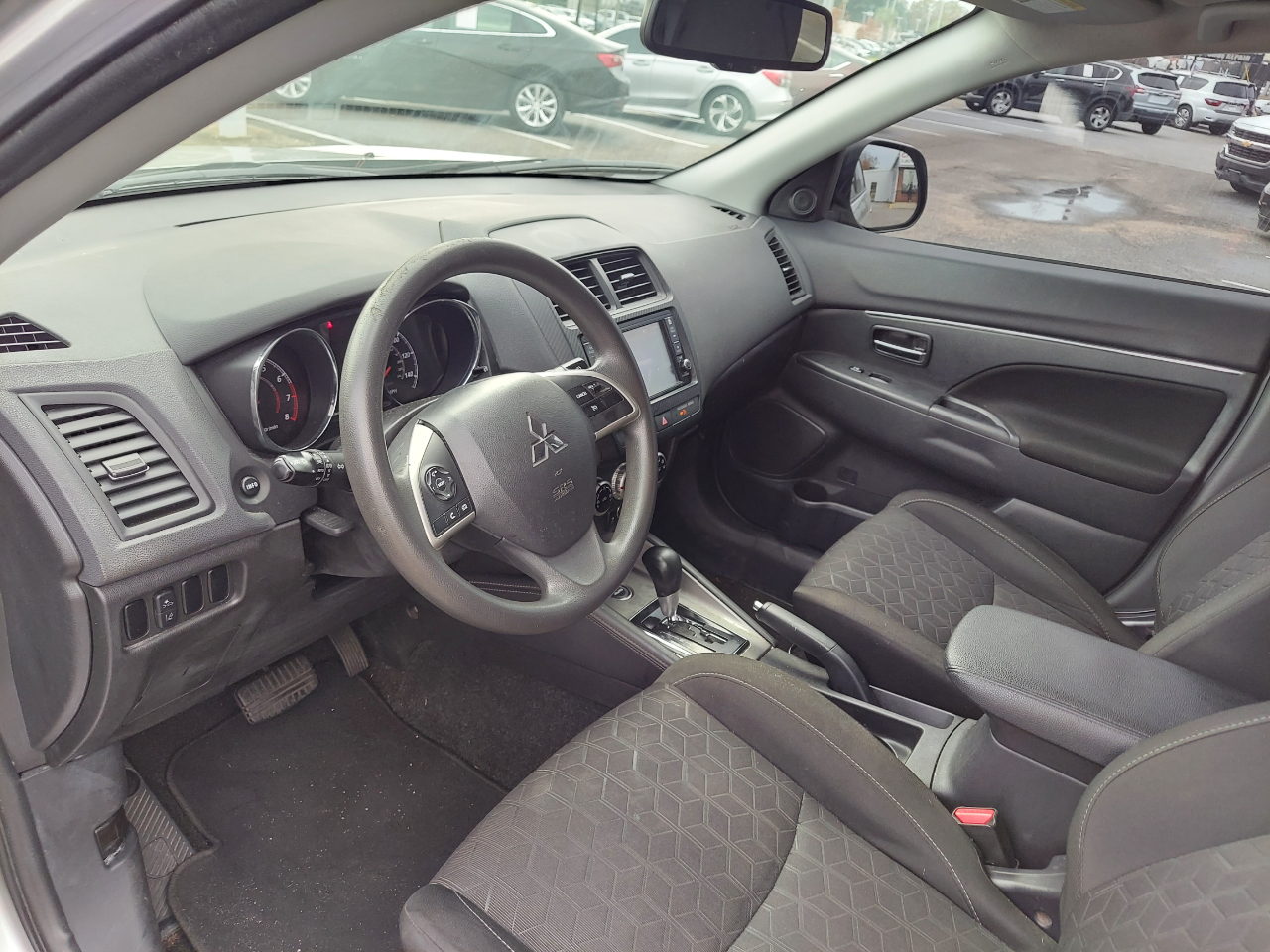 Mitsubishi Outlander Sport ES 2.0 AWC CVT 2021