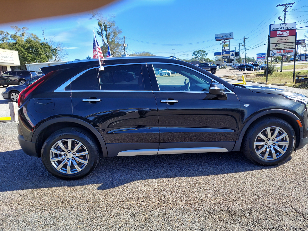 Cadillac XT4 FWD 4dr Premium Luxury 2022