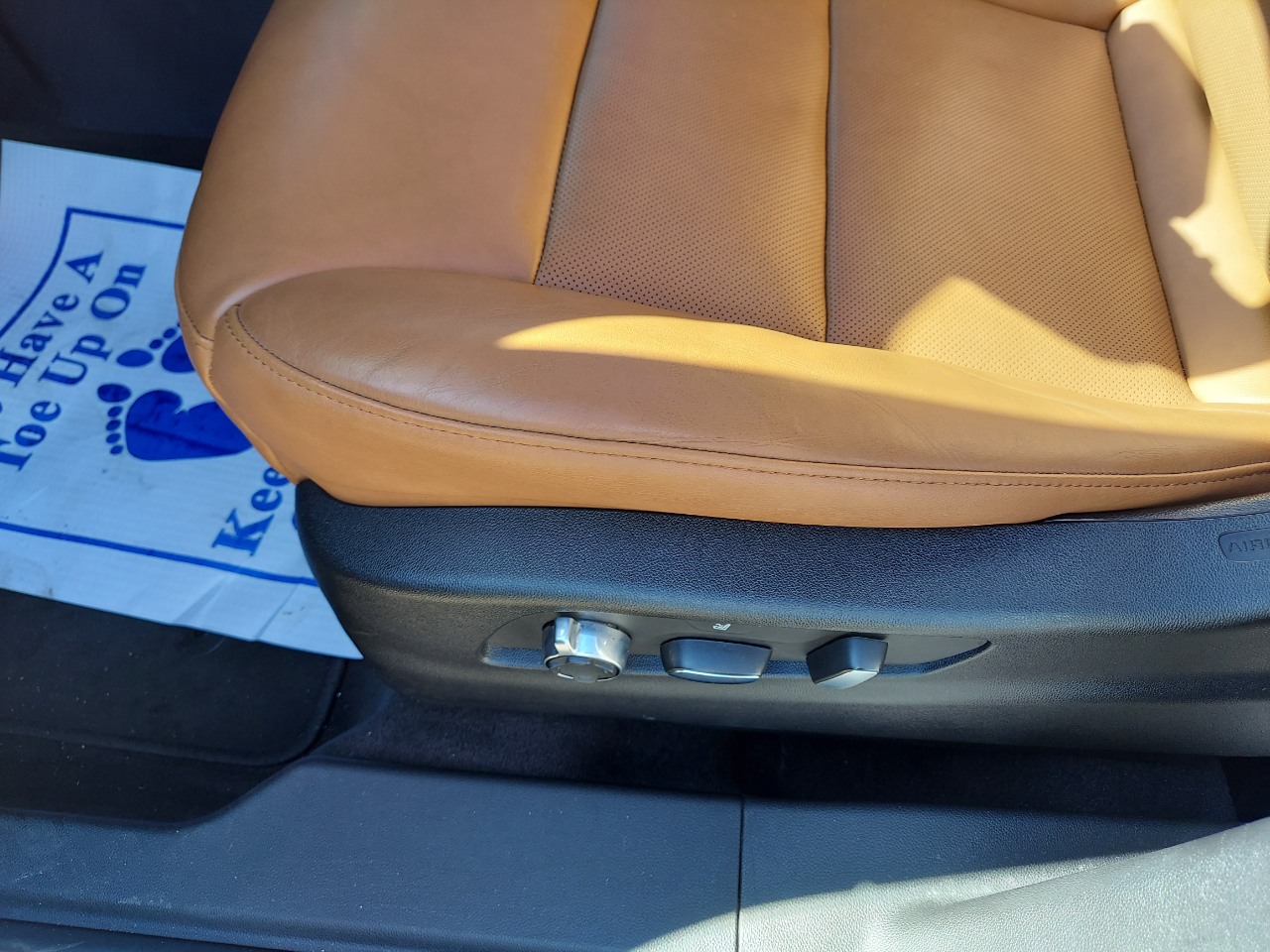 Cadillac XT4 FWD 4dr Premium Luxury 2022