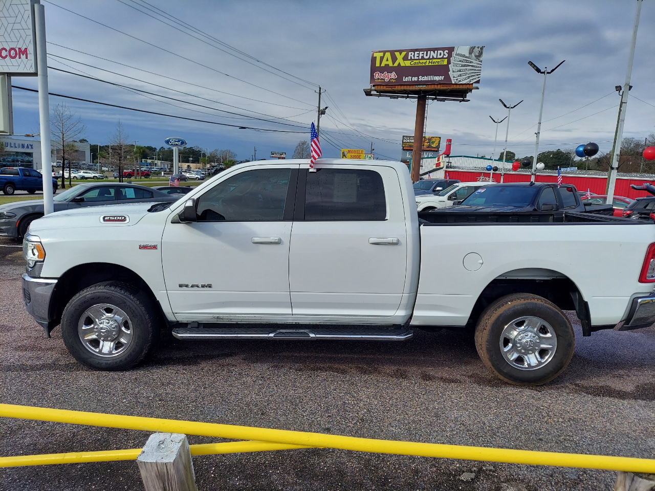 RAM 2500 Big Horn 4x4 Crew Cab 6'4" Box 2021