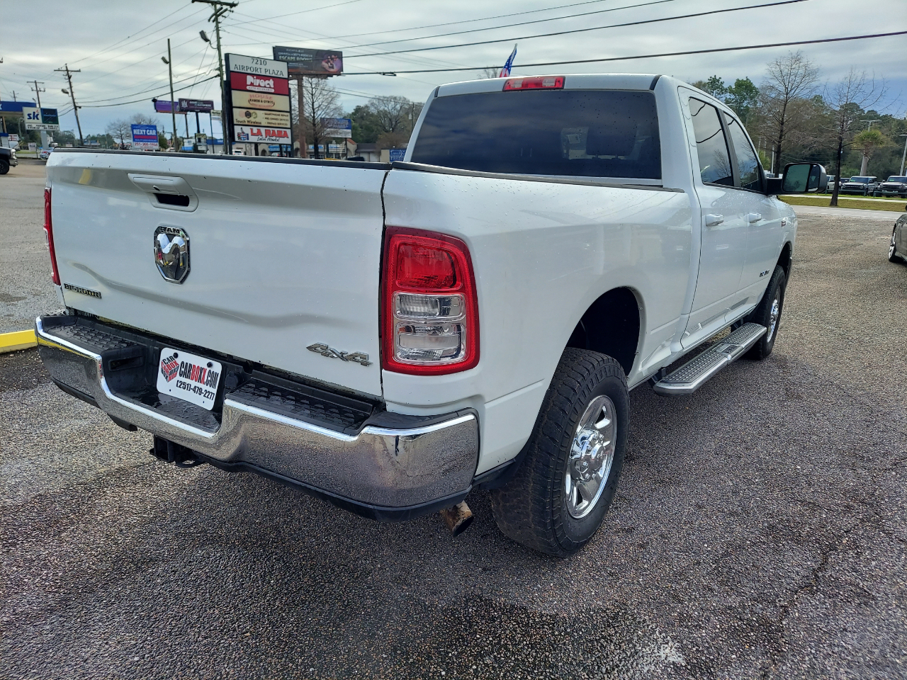 RAM 2500 Big Horn 4x4 Crew Cab 6'4" Box 2021