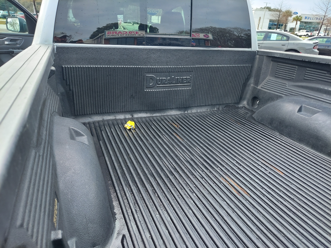 RAM 1500 Big Horn 4x4 Crew Cab 5'7" Box 2020