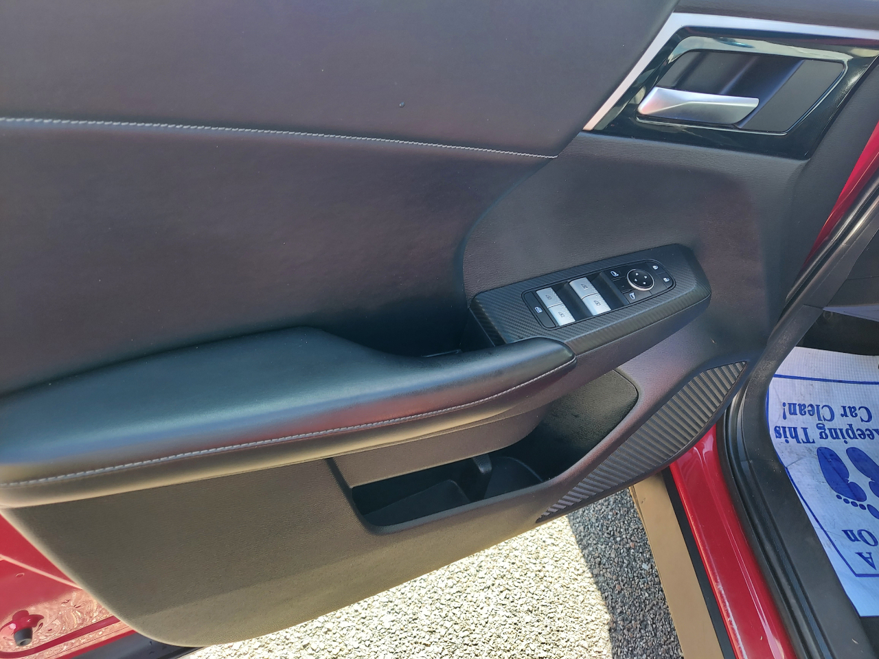 Mitsubishi Outlander SE Launch Edition FWD 2022