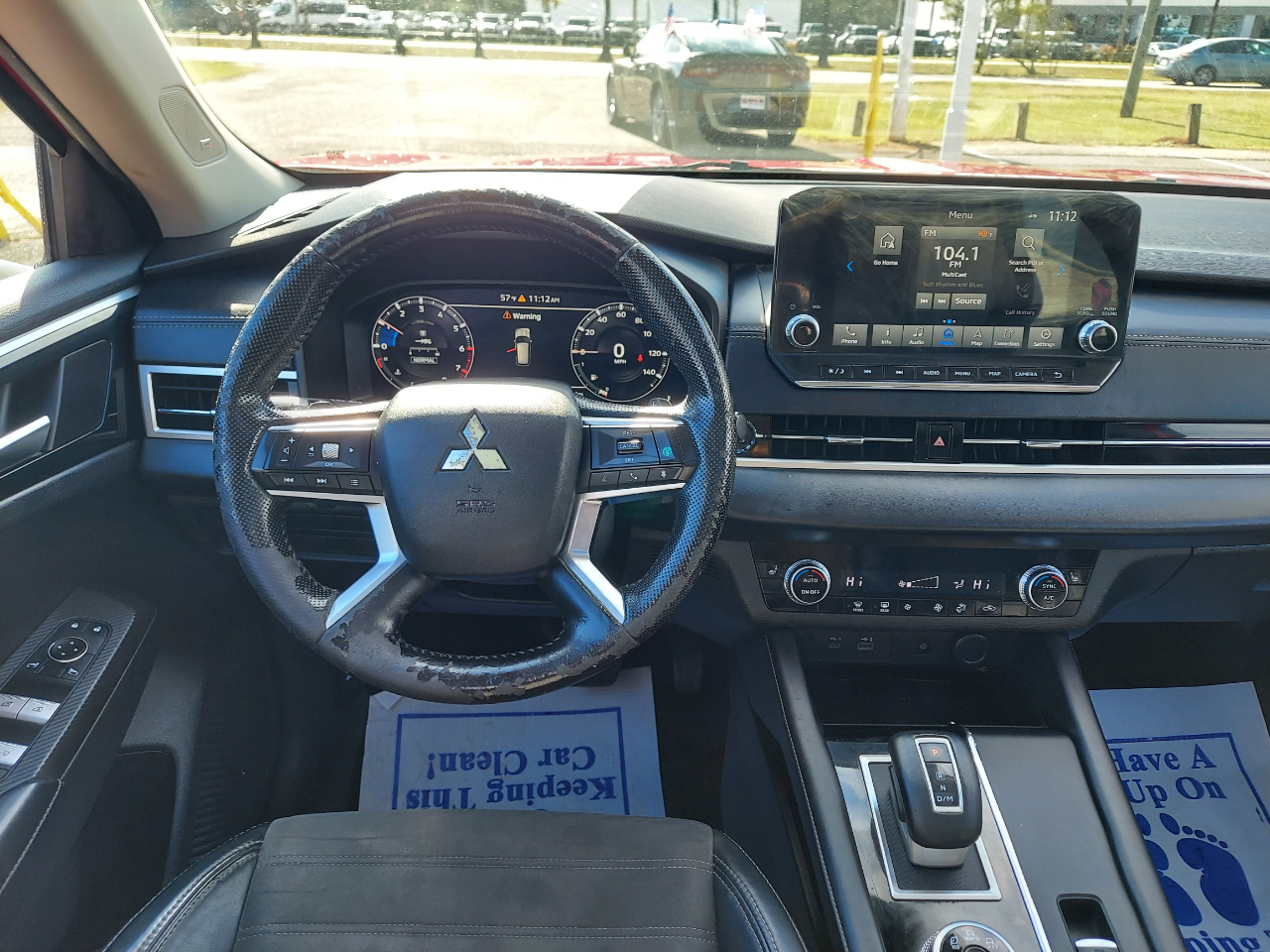 Mitsubishi Outlander SE Launch Edition FWD 2022