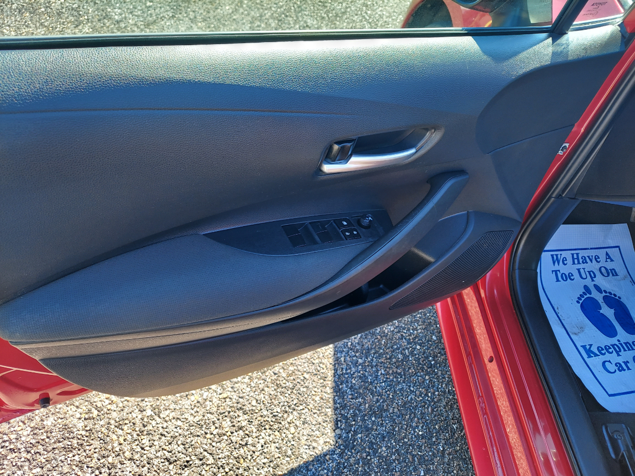 Toyota Corolla LE CVT (Natl) 2021